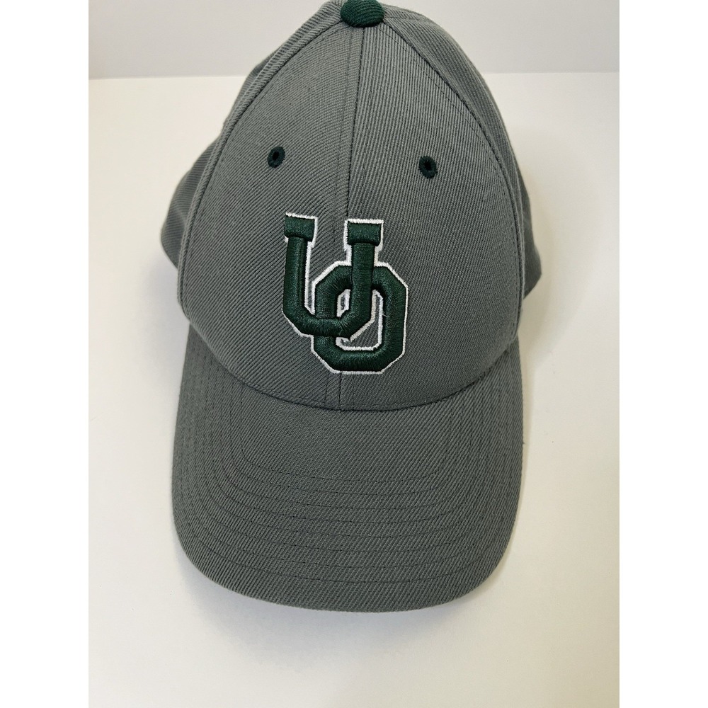 University of Oregon Ducks Cap Hat Colosseum Size 6 7/8 Small Baseball Cap Green